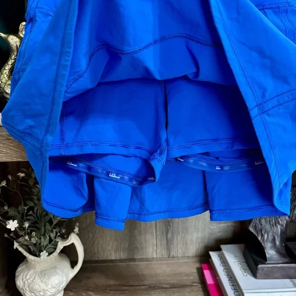 {Lululemon} Pace Rival Mid-Rise Skort, Size 6 - Picture 2 of 5